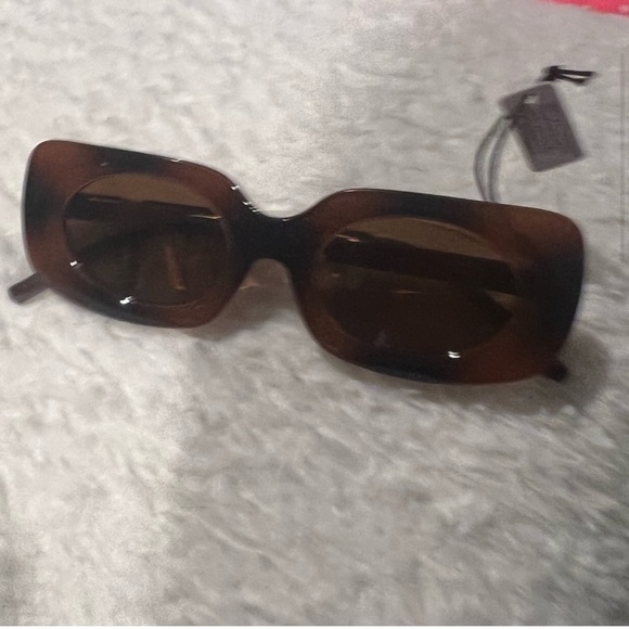 NWT tortoiseshell rectangular sunglasses Anthropologie - Picture 6 of 7